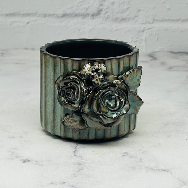 Sculpted Flowers Cylinder with Black Clay 8