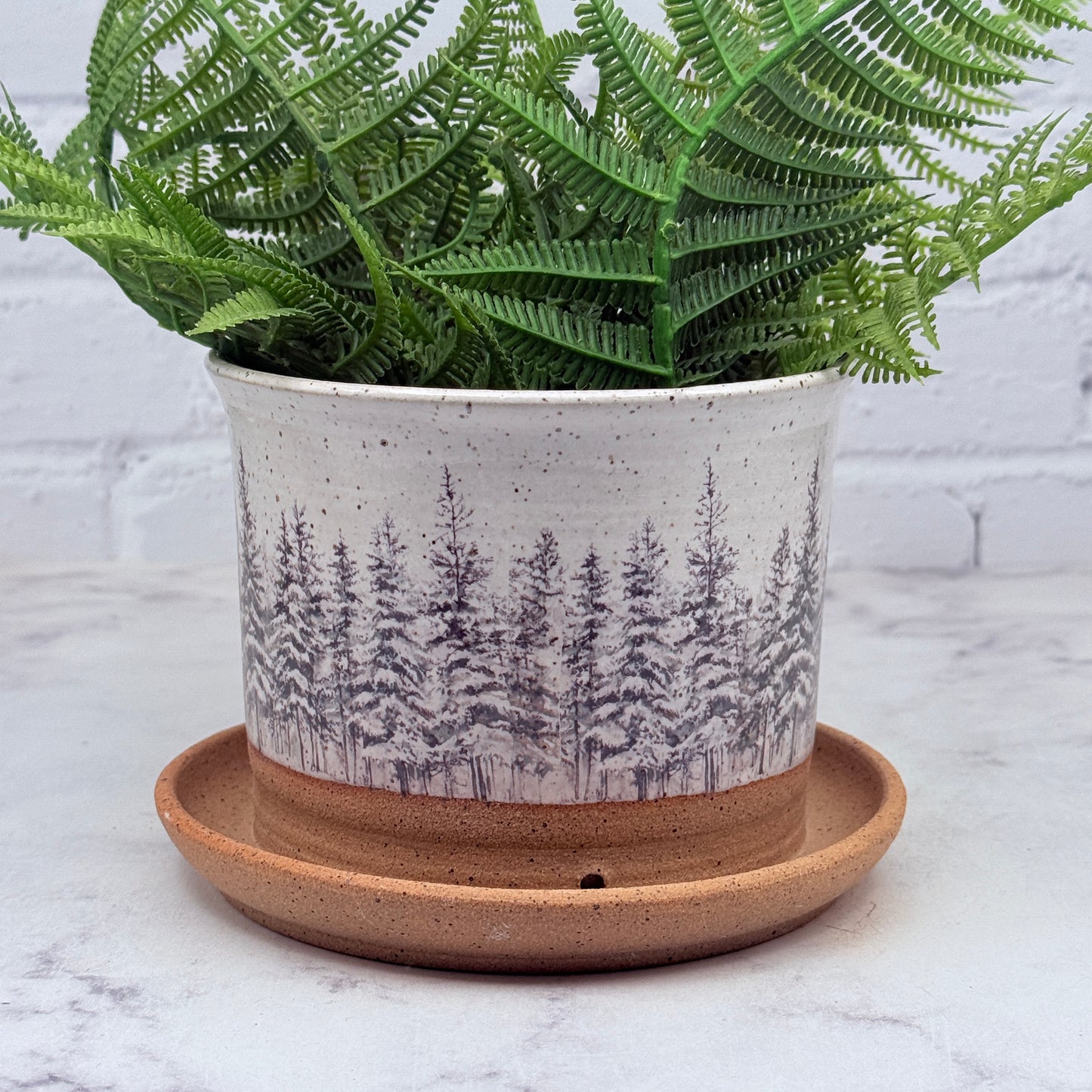 Snowy Pines Planter 2