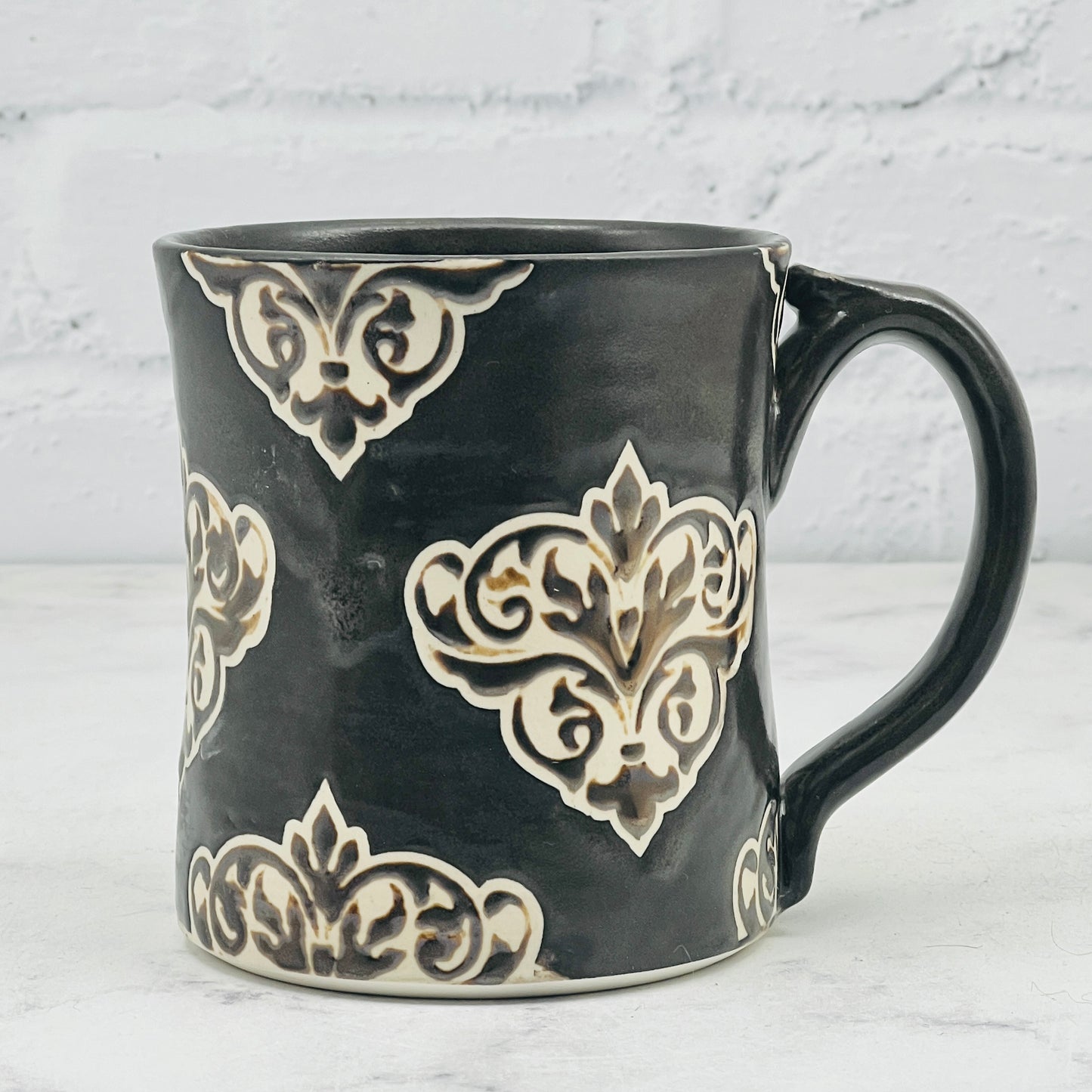 Black with Damask Design Mug