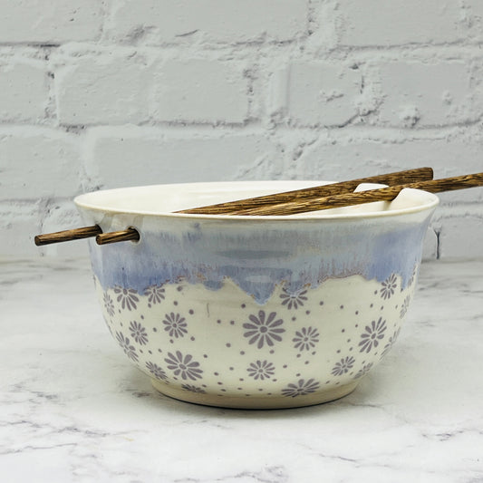 Lavender with Daisies Chopstick Bowl
