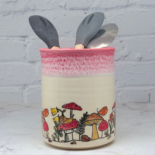 Red with Mushrooms Container 1