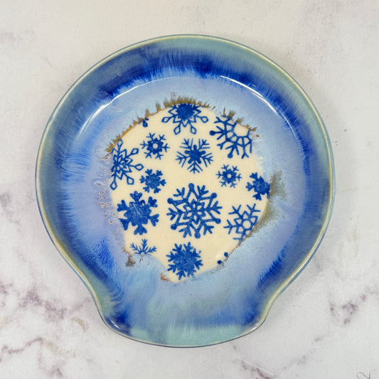Blue with Snowflakes Spoon Rest 1
