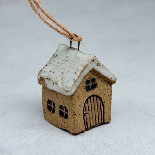 Gingerbread House Ornament 6