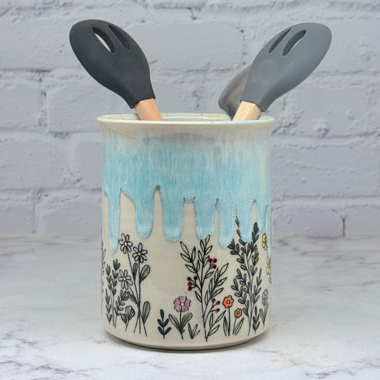 Blue with Wildflowers Container 2