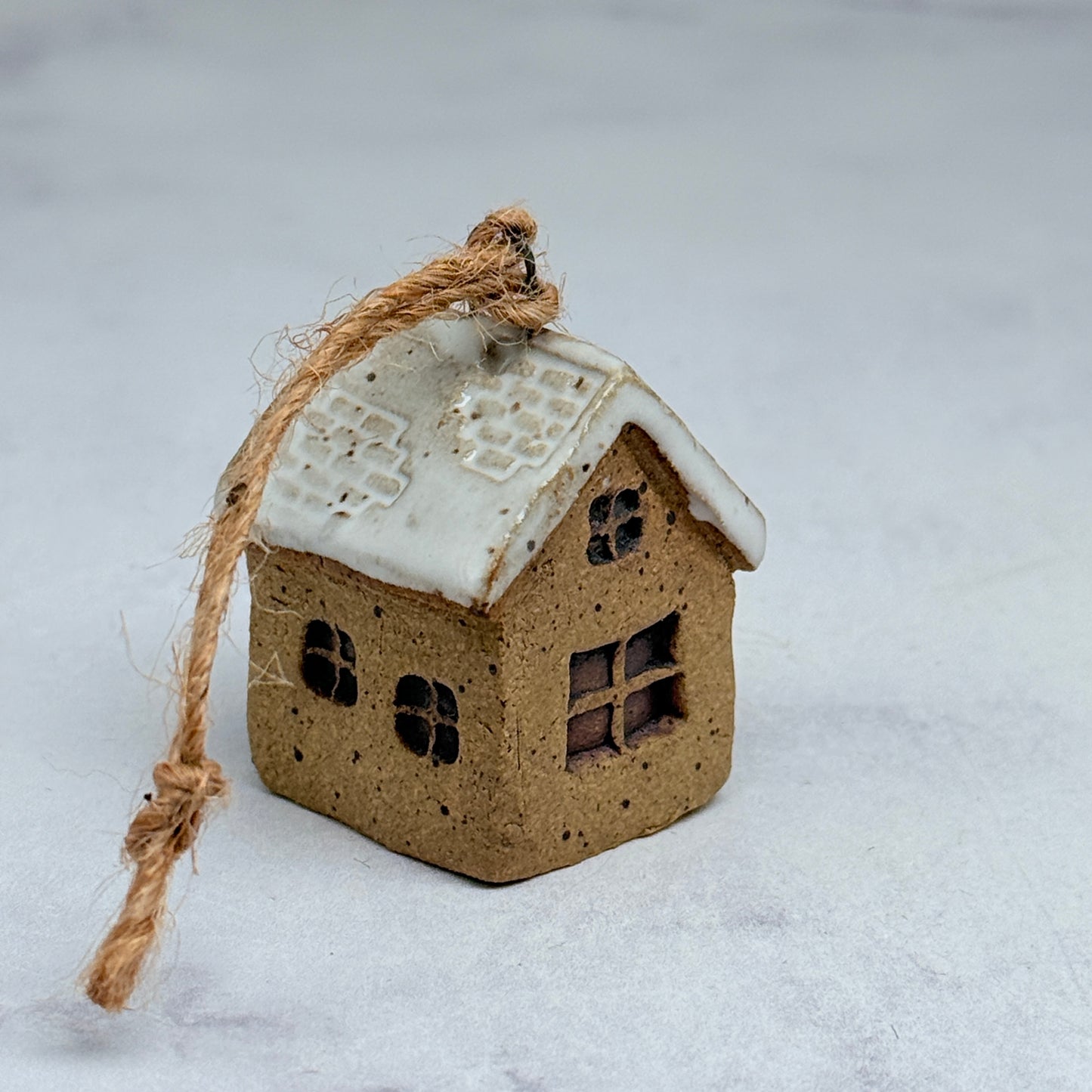 Gingerbread House Ornament 9