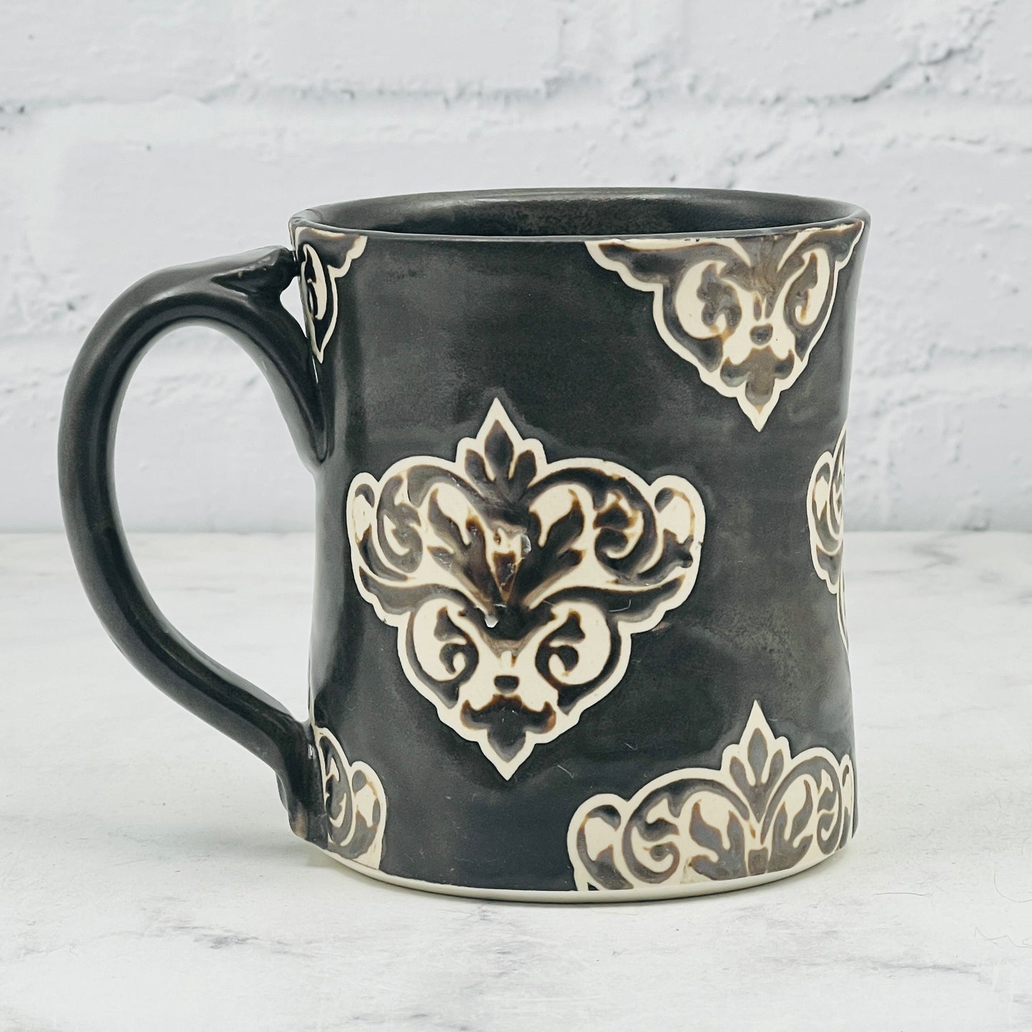 Black with Damask Design Mug