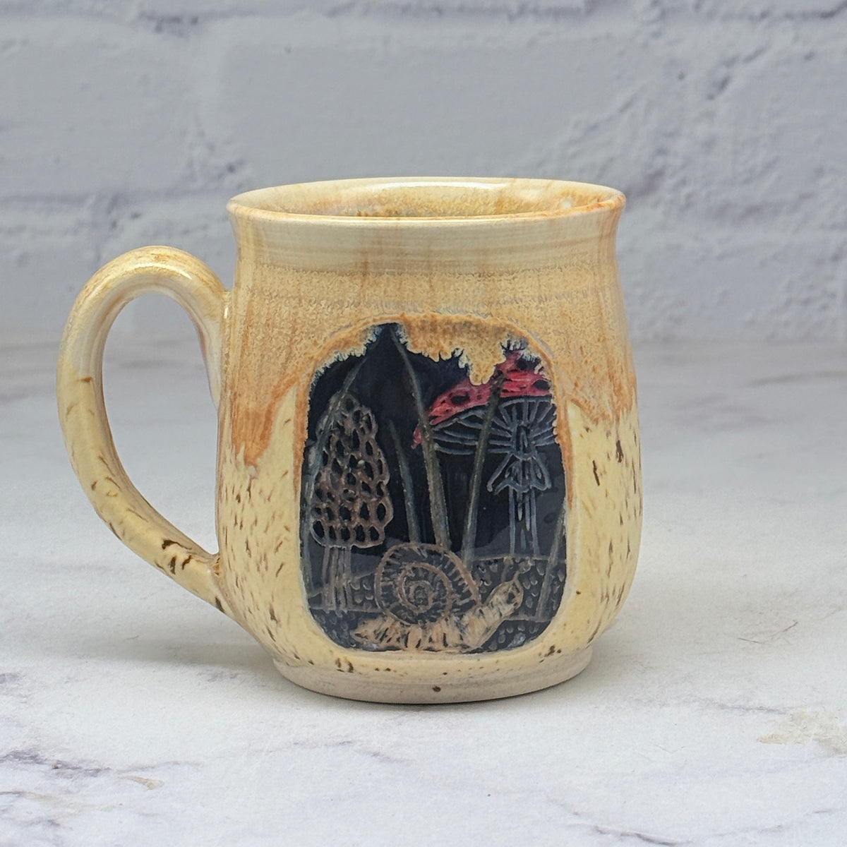 Sgraffito Mushrooms Teacup 2