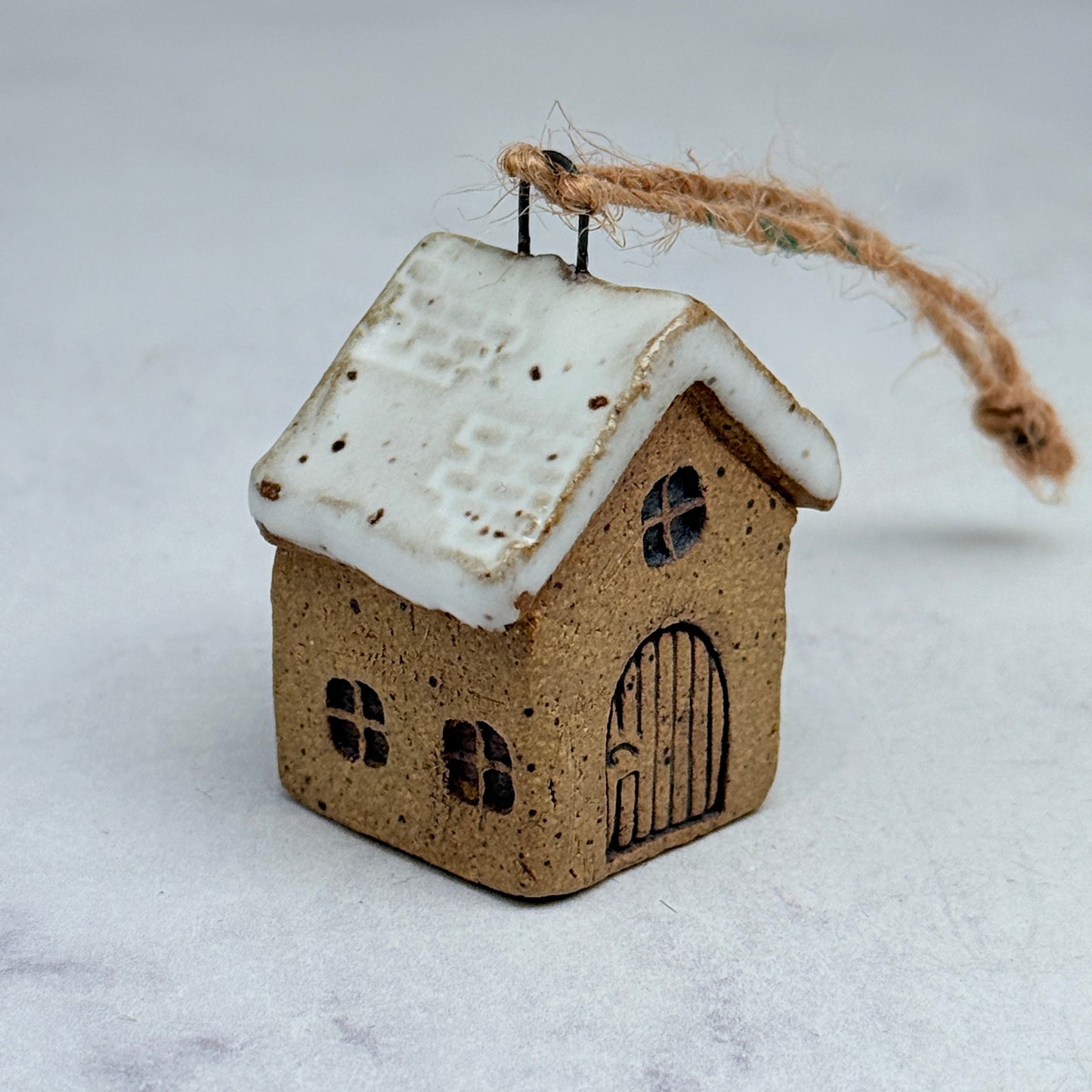 Gingerbread House Ornament 10