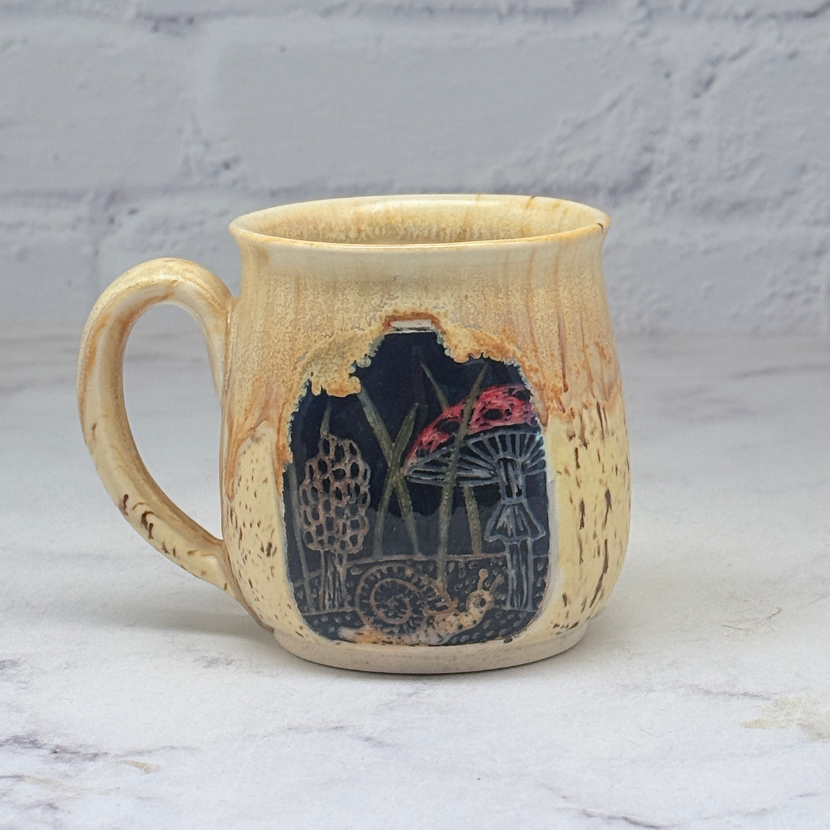Sgraffito Mushrooms Teacup 1