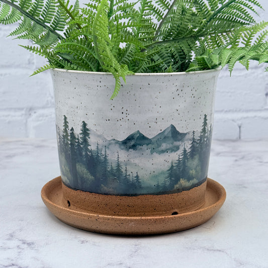 Green Mountains Planter
