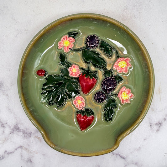 3-D Berries Spoon Rest 2